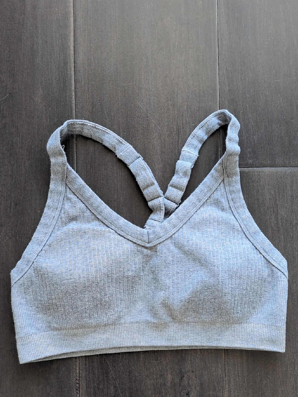 ALO Yoga Light Gray Ribbed Crossover Sports Bralette